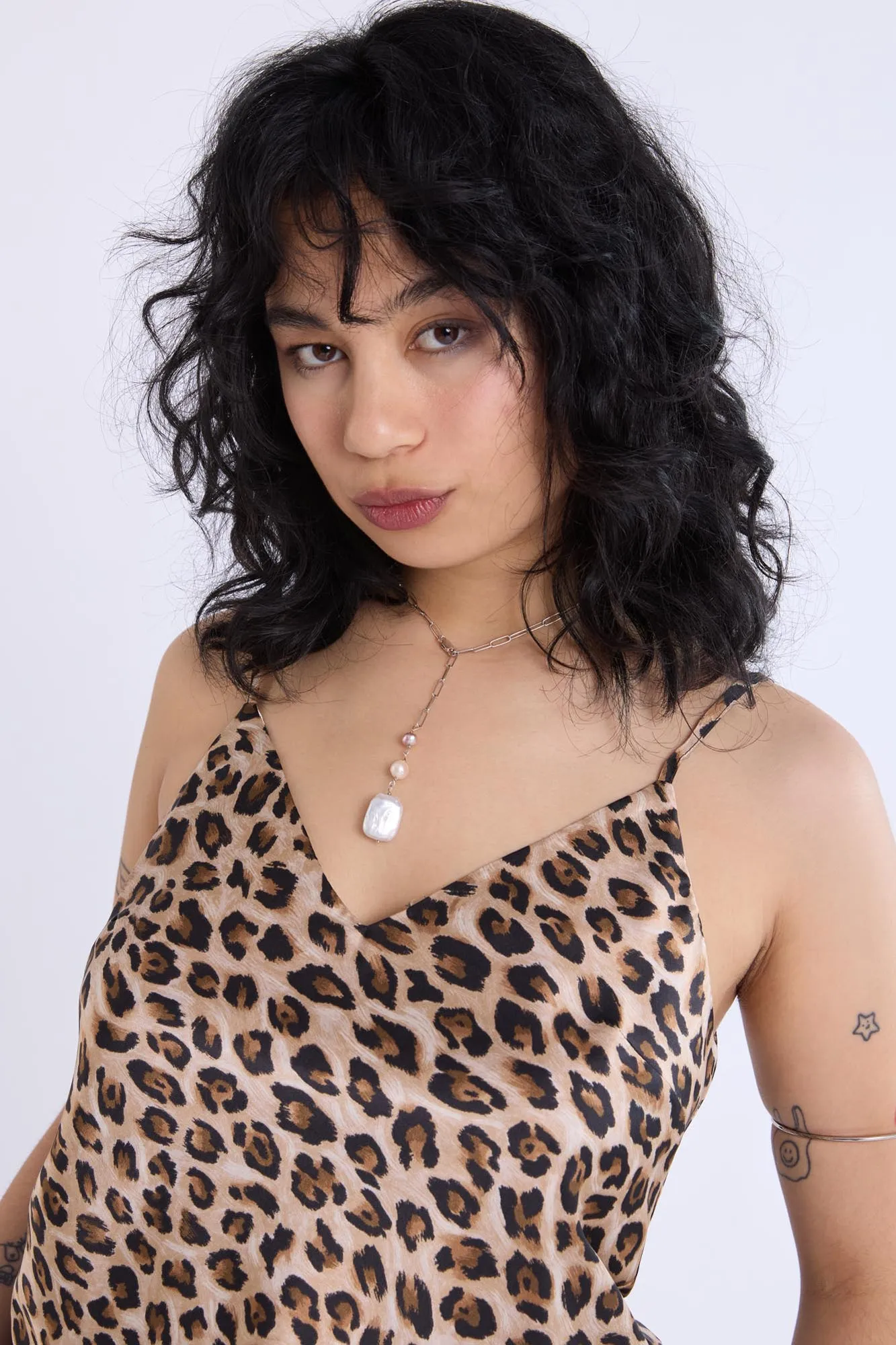 Camisole en satin à imprimé léopard
