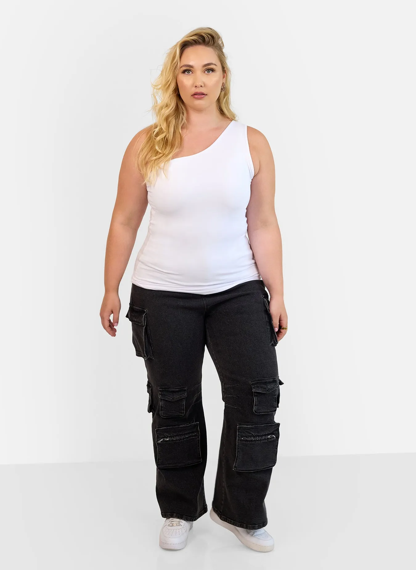 Essential Single Sleeve Top