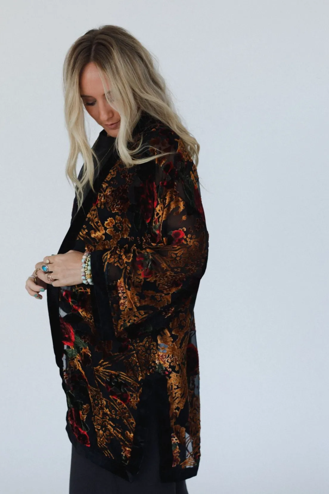 Mirren Velvet Kimono - Black Mutli